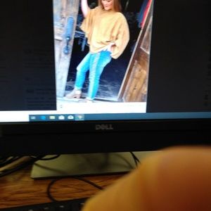 Meet your Posher, Robin